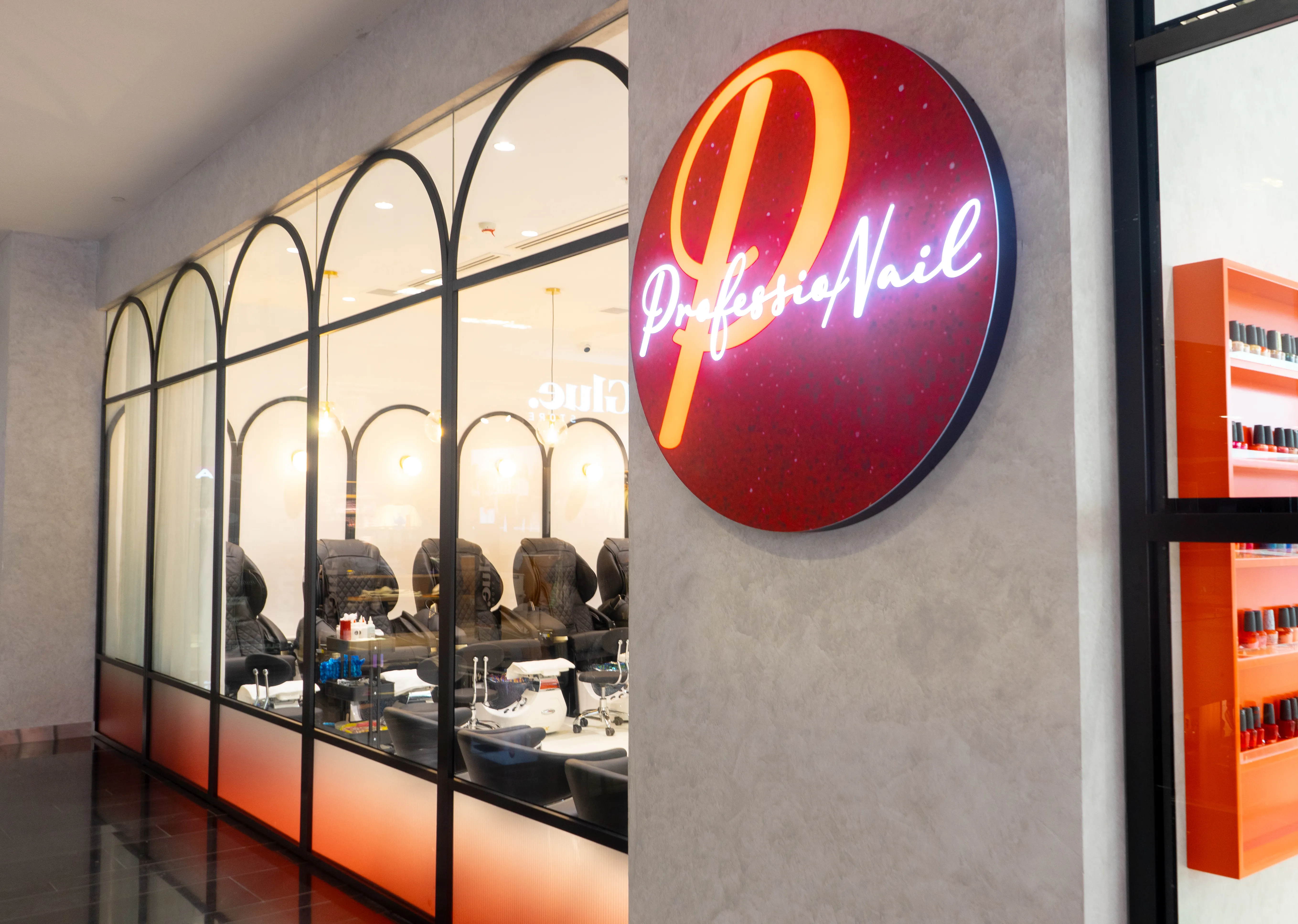 Professionail Central Park — signage detail, IDG Design