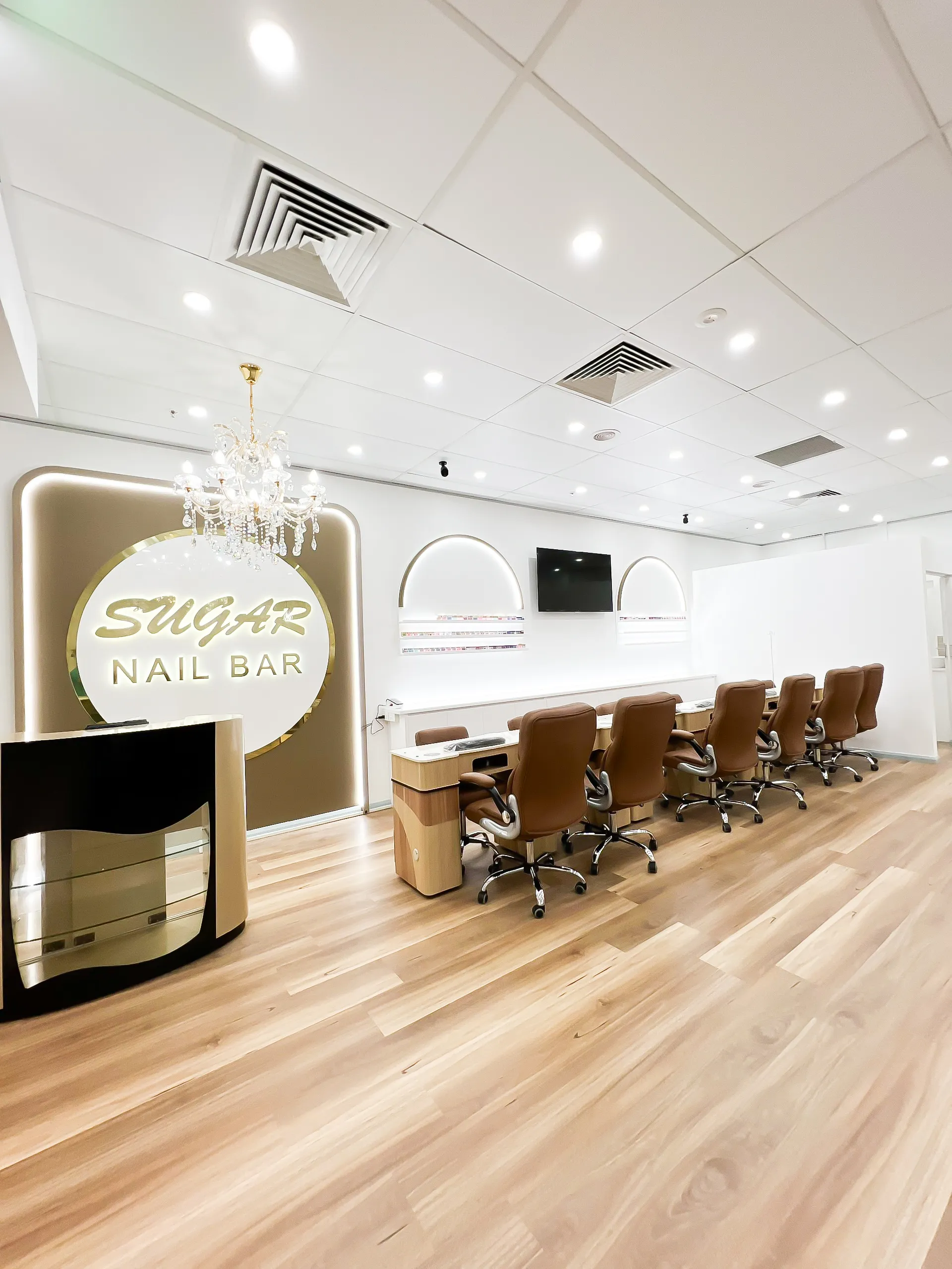 Sugar Nail Bar — Interior view, IDG Design